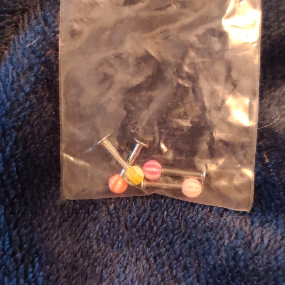 new colored labrum rings